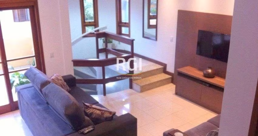 Casa Condominio para Venda - 240.5m², 3 dormitórios, sendo 1 suites, 3 vagas - Ipanema
