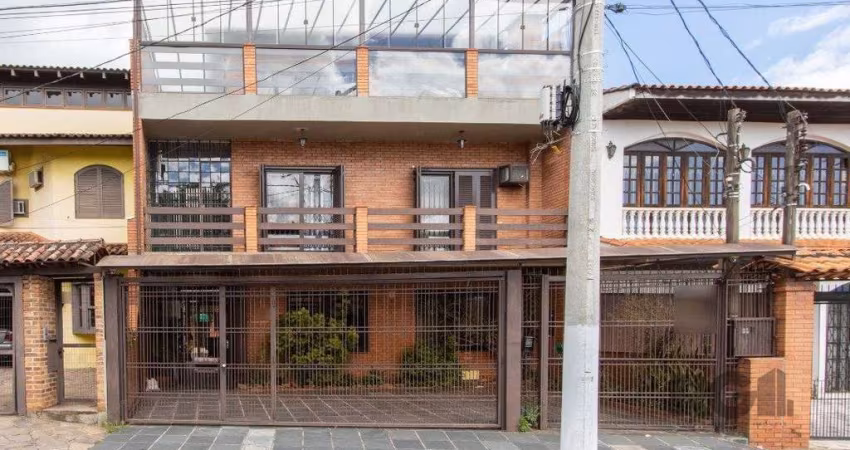 Casa para Venda - 500m², 4 dormitórios, sendo 1 suites, 4 vagas - Coronel Aparício Borges