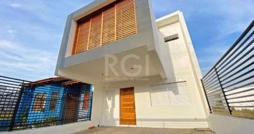 Casa para Venda - 217m², 3 dormitórios, sendo 1 suites, 2 vagas - Hípica