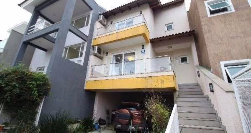 Casa para Venda - 171m², 31 dormitórios, 4 vagas - Lagos De Nova Ipanema