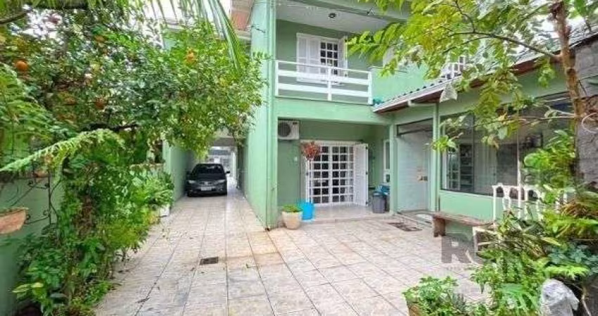 Predio para Venda - 354m², 0 dormitórios, Camaquã