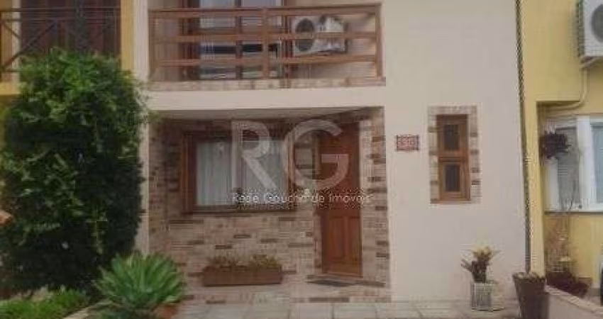 Casa Condominio para Venda - 150m², 2 dormitórios, sendo 1 suites, 2 vagas - Hípica