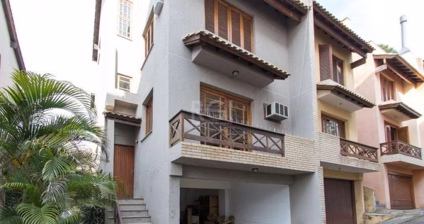 Casa Condominio para Venda - 167.65m², 3 dormitórios, sendo 1 suites, 2 vagas - Tristeza