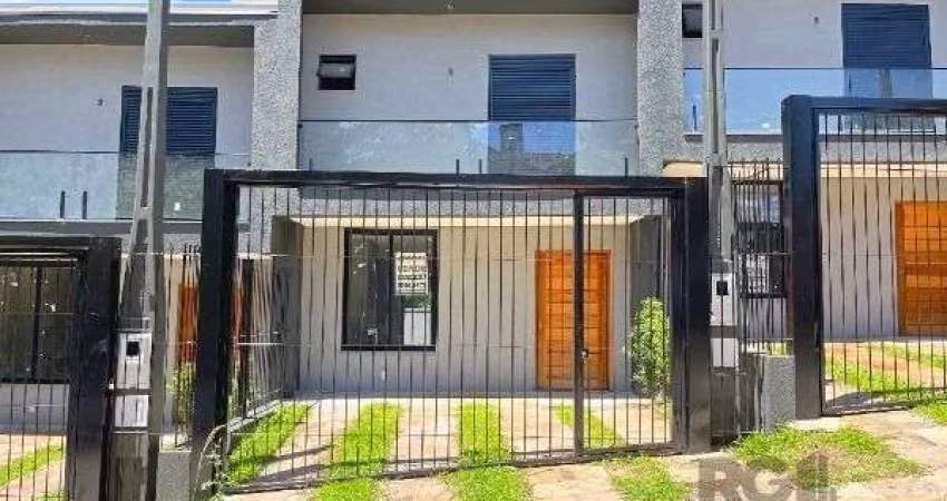 Casa Condominio em Porto Alegre, no bairro Tristeza, com 3 dormitório(s), e 3 banheiros, à venda.