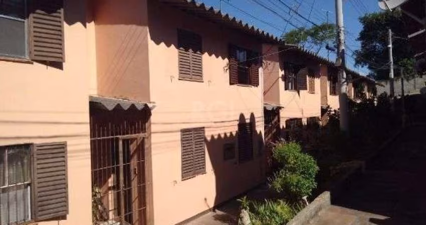 Casa Condominio em Porto Alegre, no bairro Hípica, com 1 dormitório(s), e 1 banheiros, à venda.