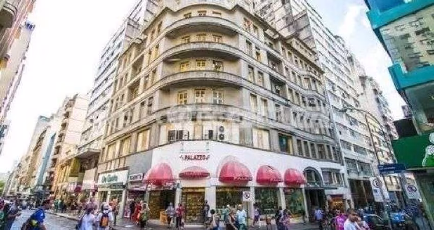 Conjunto/Sala em Porto Alegre, no bairro Centro Histórico, e 0 banheiros, à venda.