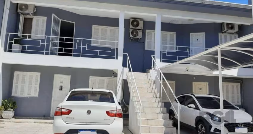 Apartamento térreo, 2 dormitórios, 2 vagas, Bairro Vila Cachoeirinha