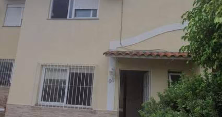 Casa em Condomínio em Hípica
