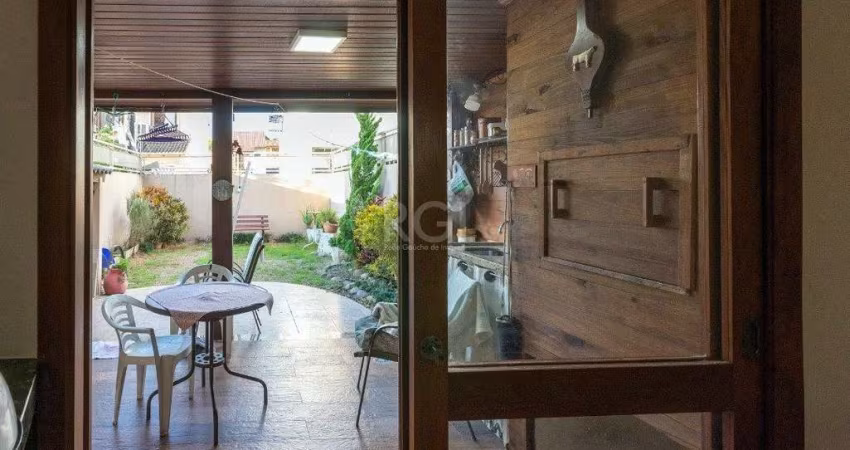 Casa para Venda - 125m², 3 dormitórios, sendo 1 suites, 2 vagas - Aberta dos Morros