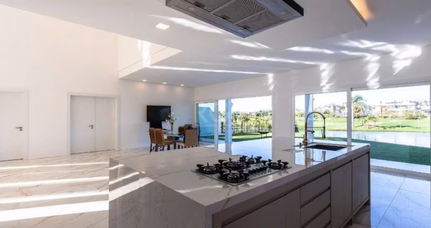 Casa Condominio para Venda - 388m², 5 dormitórios, sendo 3 suites, 4 vagas - Terra Ville