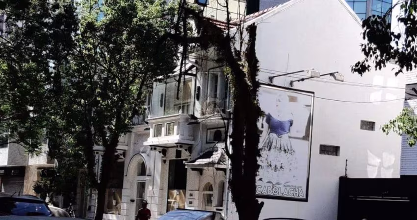Casa Comercial para Venda - 336m², 0 dormitórios, Moinhos de Vento