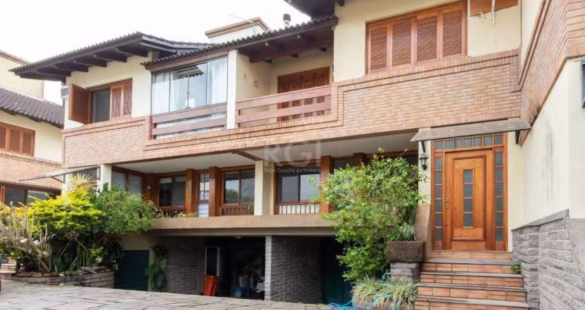 Casa Condominio para Venda - 215.81m², 4 dormitórios, sendo 1 suites, 2 vagas - Tristeza