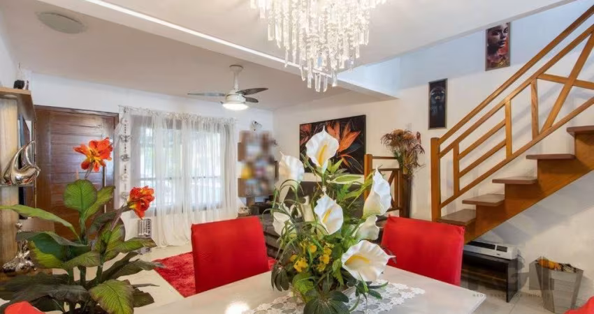 Sobrado para Venda - 96.67m², 2 dormitórios, sendo 2 suites, 2 vagas - Hípica