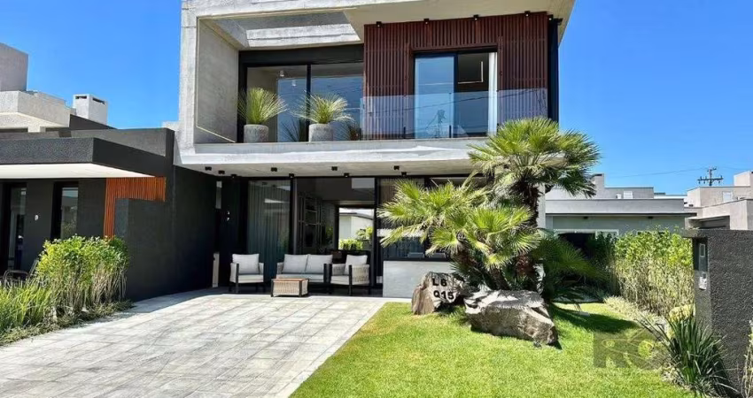 Casa em Condomínio em Centro