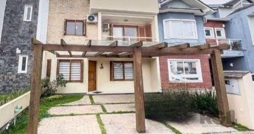 Casa em Condomínio em Hípica