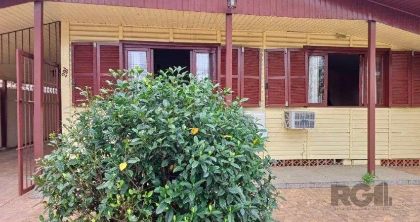 Casa térrea com salão de festas