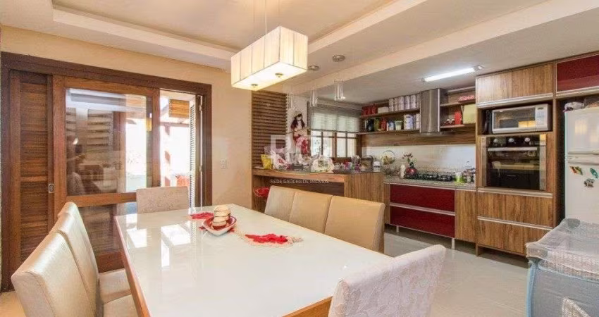 Sobrado para Venda - 181m², 3 dormitórios, sendo 1 suites, 2 vagas - Imperial Parque