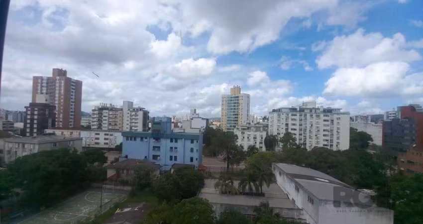 Apartamento em Menino Deus