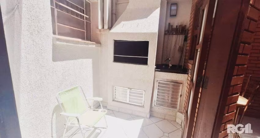 Apartamento com 3 dormitórios, 2 banheiros, 1 vaga no bairro Petrópolis em Porto Alegre, RS