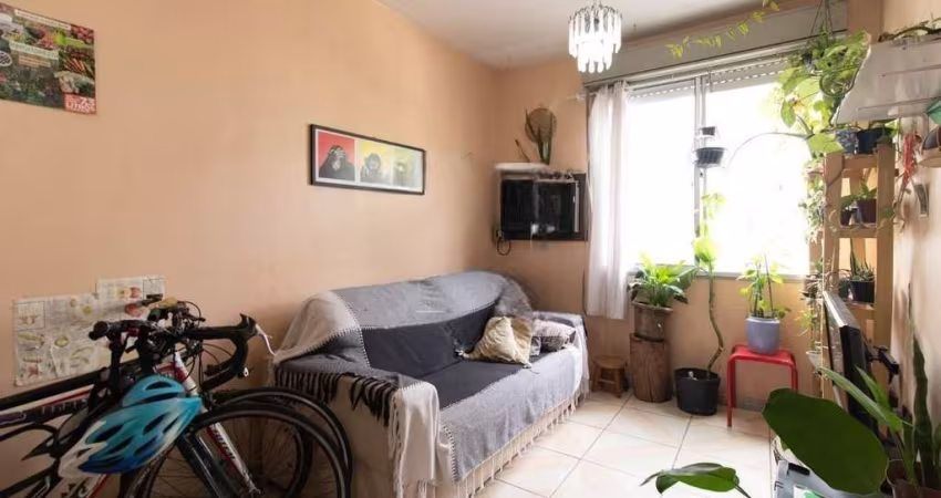 Apartamento no bairro Cristal - 3 dormitórios