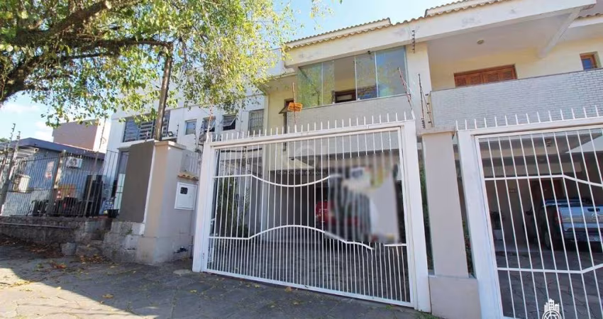 Casa para Venda - 227.93m², 3 dormitórios, sendo 1 suites, 2 vagas - Chácara das Pedras