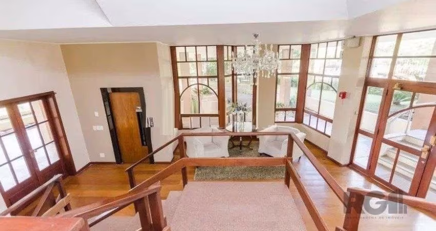 Vende-se luxuoso apartamento 4 quartos com 4 suítes, 2 vagas coberta, dependência completa, próximo da Encol - 306m² -  Auxiliadora