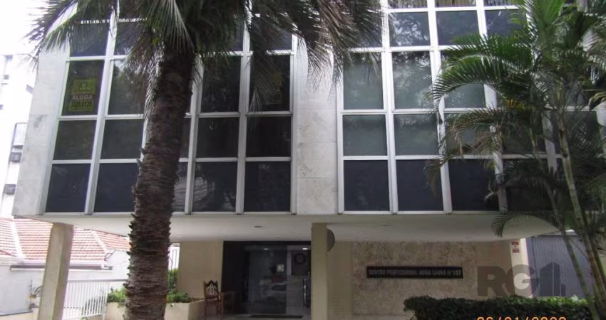 Sala comercial com 1 vaga de garagem no bairro Moinhos de Vento em Porto Alegre