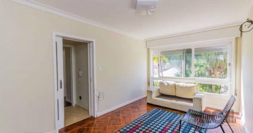 Apartamento com 2 quartos e dependência e 1 vaga coberta no Menino Deus! - 93m²
