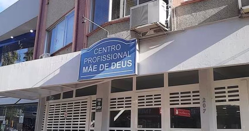 Sala Comercial em frente Hosp. Mãe de Deus
