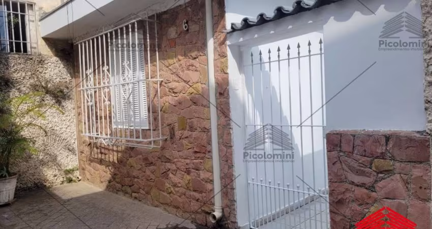Oportunidade Imperdível: Casa de Vila à Venda  no Tatuapé. 2 Quartos, 1 Sala, 1 Banheiro, 72m² de Área.