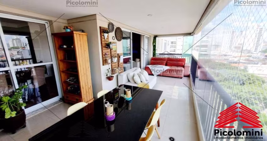 Apartamento 178m2, Mooca, 4 dormitórios sendo 3 suítes, varanda gourmet, sala, cozinha, lavabo, 5 banheiros, planejados e 3 vagas de garagem.