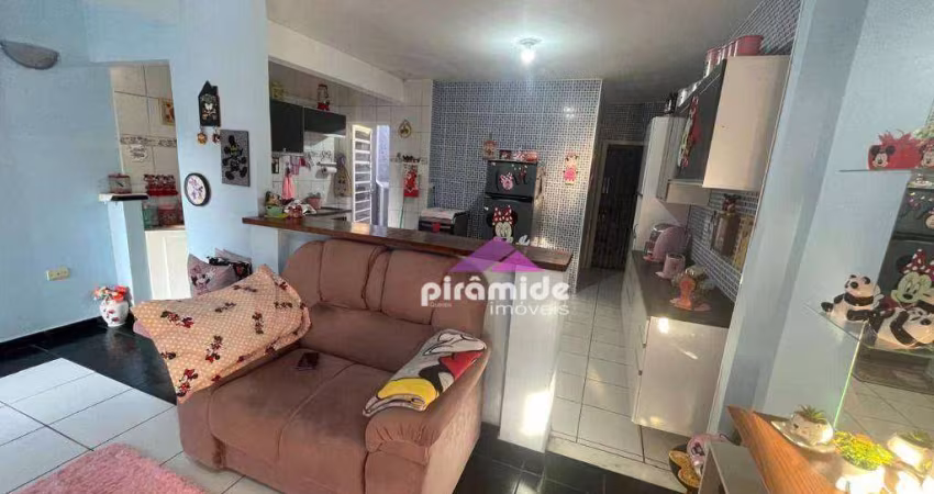 Casa com 2 dormitórios à venda, 82m² por R$ 250.000,00 - Parque Santo Antônio - Jacareí / SP