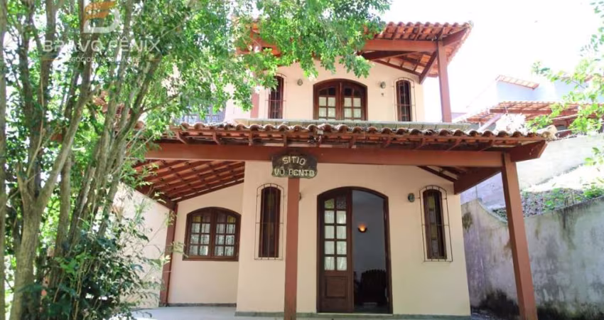 Sítio para Venda em Saquarema, Jardim, 4 dormitórios, 2 suítes, 4 banheiros