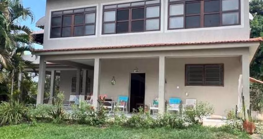 Sítio para Venda em Saquarema, Jardim, 4 dormitórios, 2 suítes