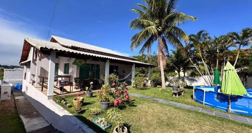 Casa para Venda em Saquarema, Itaúna, 4 dormitórios, 1 suíte, 3 banheiros, 2 vagas