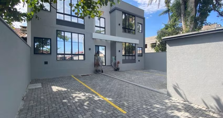 APARTAMENTO COM 2 DORMITÓRIOS SENDO 1 SUÍTE EM ÓTIMA LOCALIZAÇÃO EM BALNEÁRIO PIÇARRAS-SC