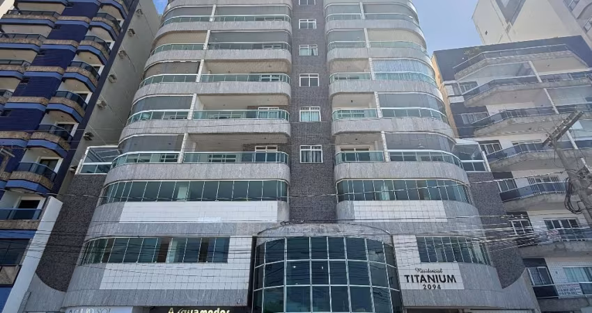 Viva com Vista para o Mar Amplo Apartamento de 4 Quartos e Lazer Completo!