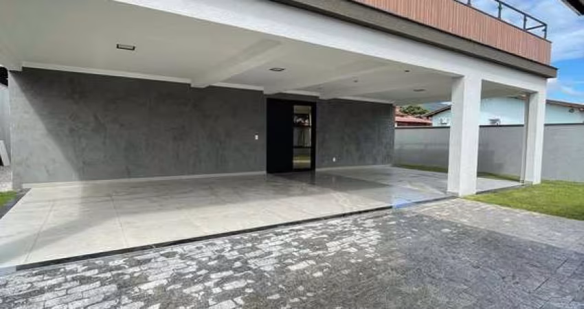 Casa com 5 dormitórios a venda nos Ingleses.