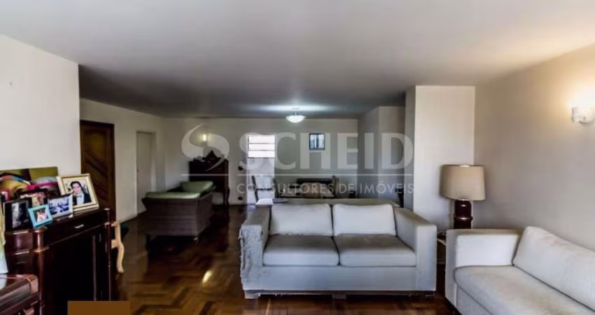 Apartamento no Paraiso com quatro quartos