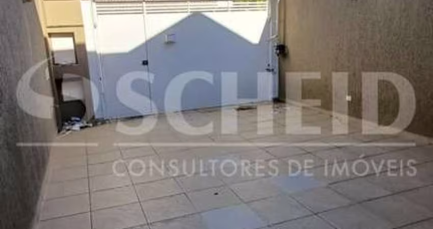 Linda Casa Sobrado de 3 dormitórios  no Campo Grande!