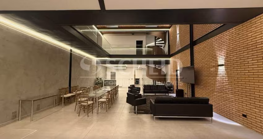 Casa Comercial à venda no Brooklin 450m2 com 2 vagas