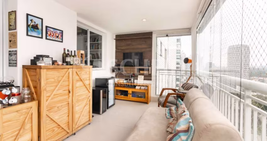 Apartamento á Venda no Alto da Boa Vista com 135m², 3 quartos sendo 3 suítes, 2 vagas.