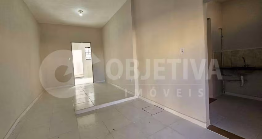 Loja para aluguel, 1 vaga, SANTA MONICA - UBERLANDIA/MG