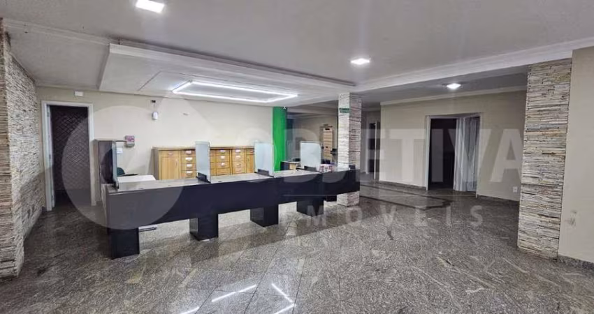 Ponto Comercial para aluguel, 3 vagas, DANIEL FONSECA - UBERLANDIA/MG