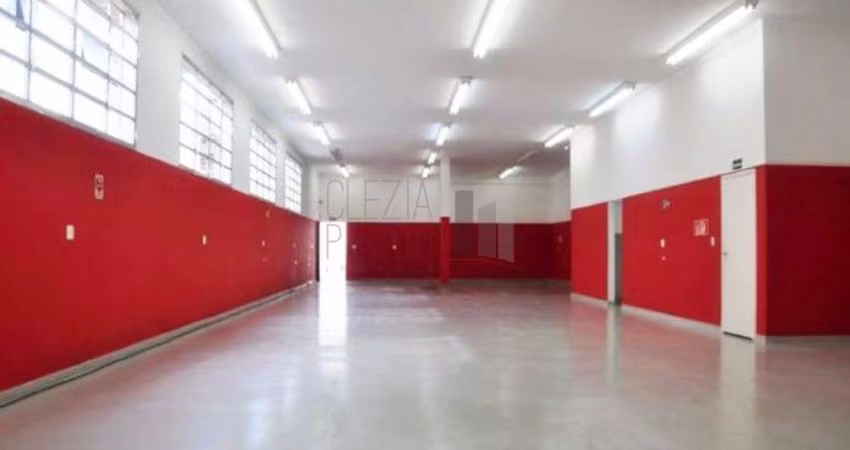 Barracão / Galpão / Depósito com 3 salas para alugar na Chácara Santo Antônio, São Paulo 