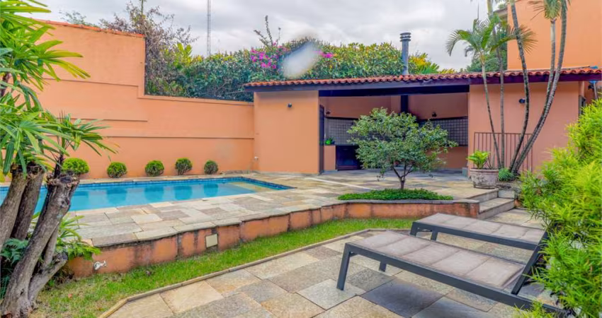 Casa com 4 quartos à venda em Butantã - SP