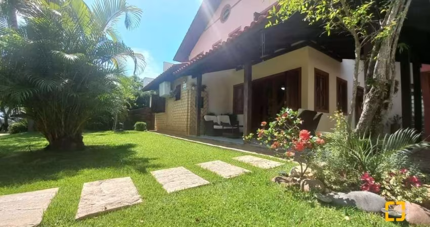 Casa Residencial em Jurerê Internacional