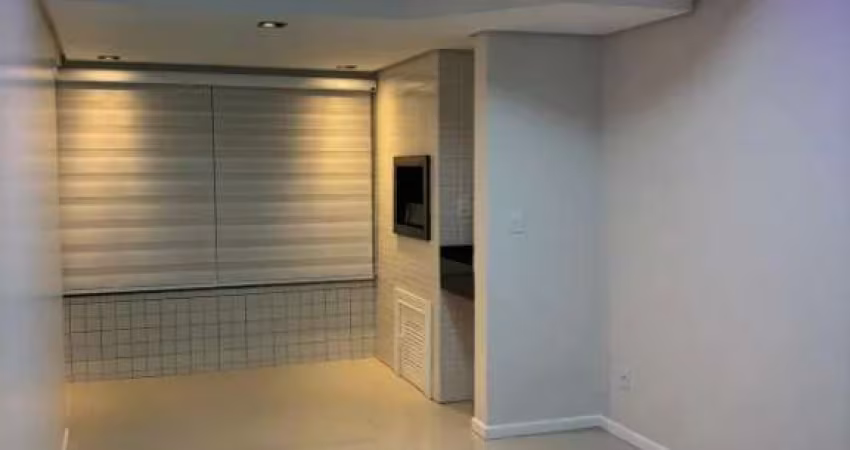 Apartamento Mobiliado com Elevador e Box no Centro de Tramandaí