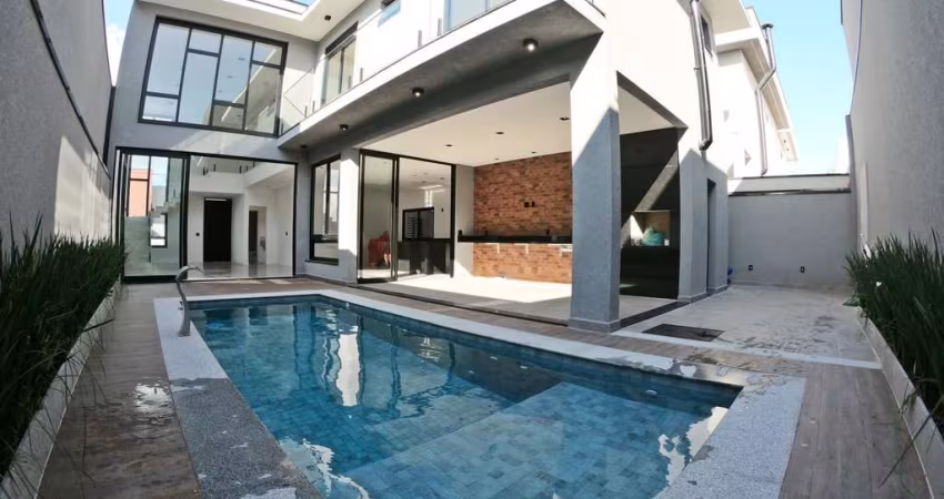 Casa com 3 suites e piscina no Mosaico Essence