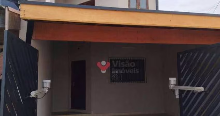 Sobrado com 2 dormitórios à venda, 147 m² por R$ 389.000 - Mombaça - Pindamonhangaba/SP